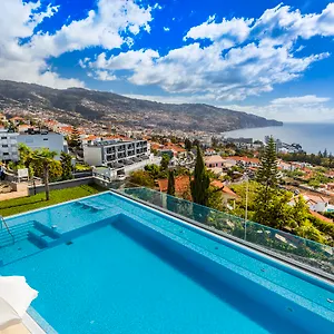 4* Szálloda Madeira Panoramico
